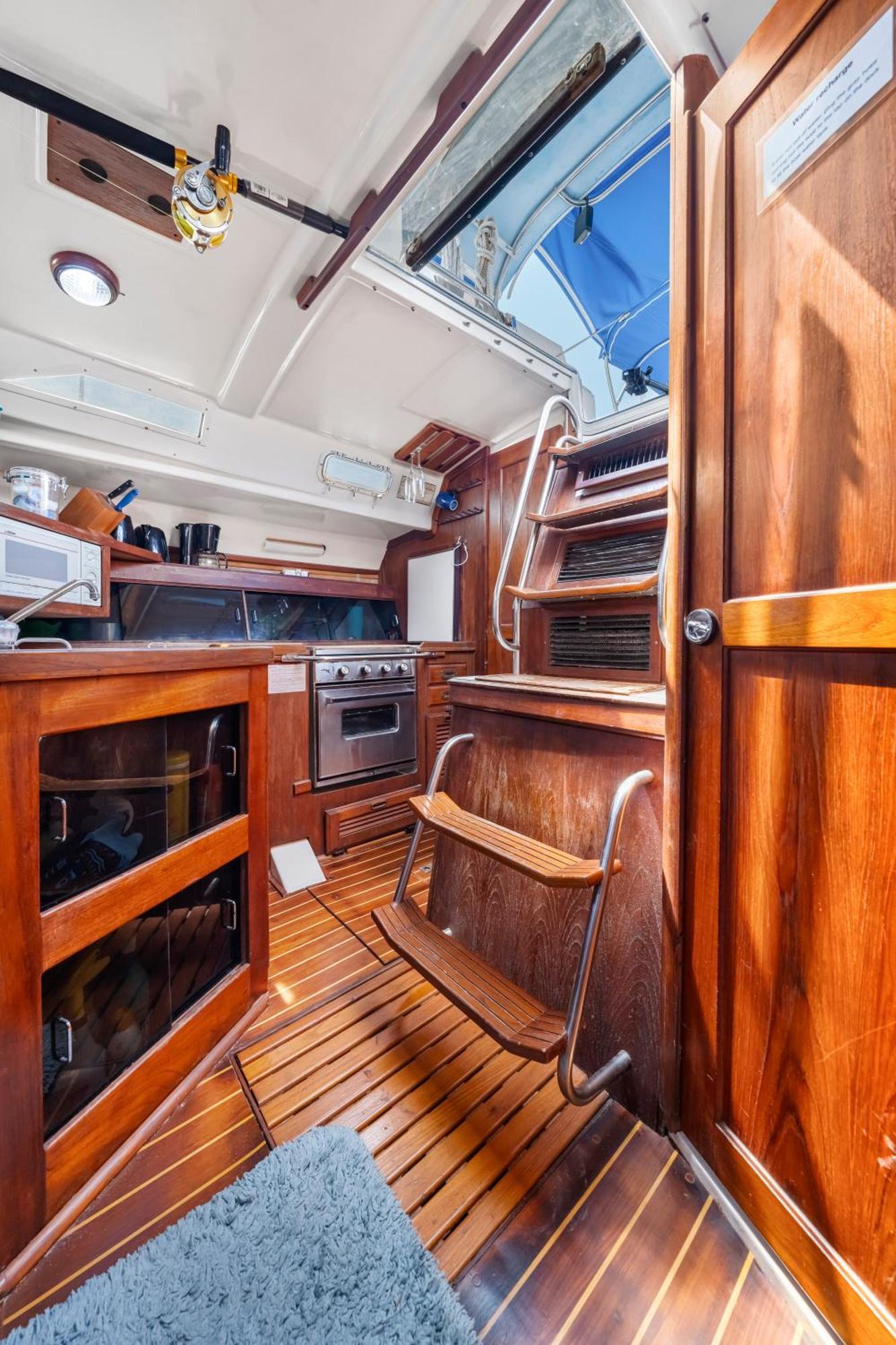 Walk Barefoot To Beach! Private Sailboat At North End, Queen Bed, En-suite Bath, Ac Bateau-hôtel *
